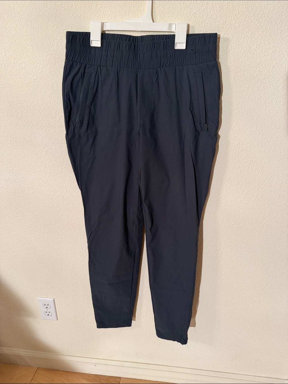 Women’s Modern Ambition Stretch Jogger Pants